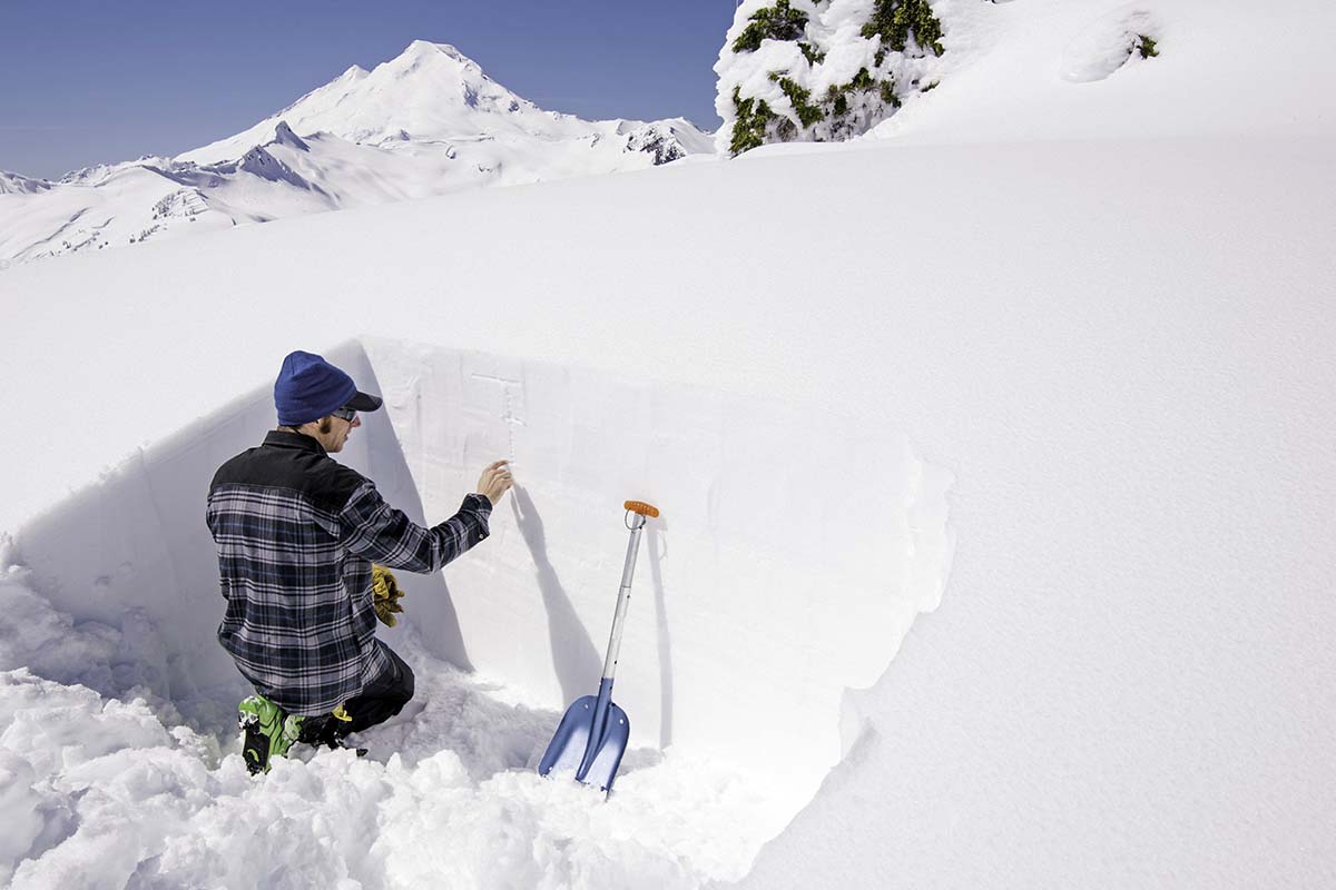 Winter camping best sale shovel